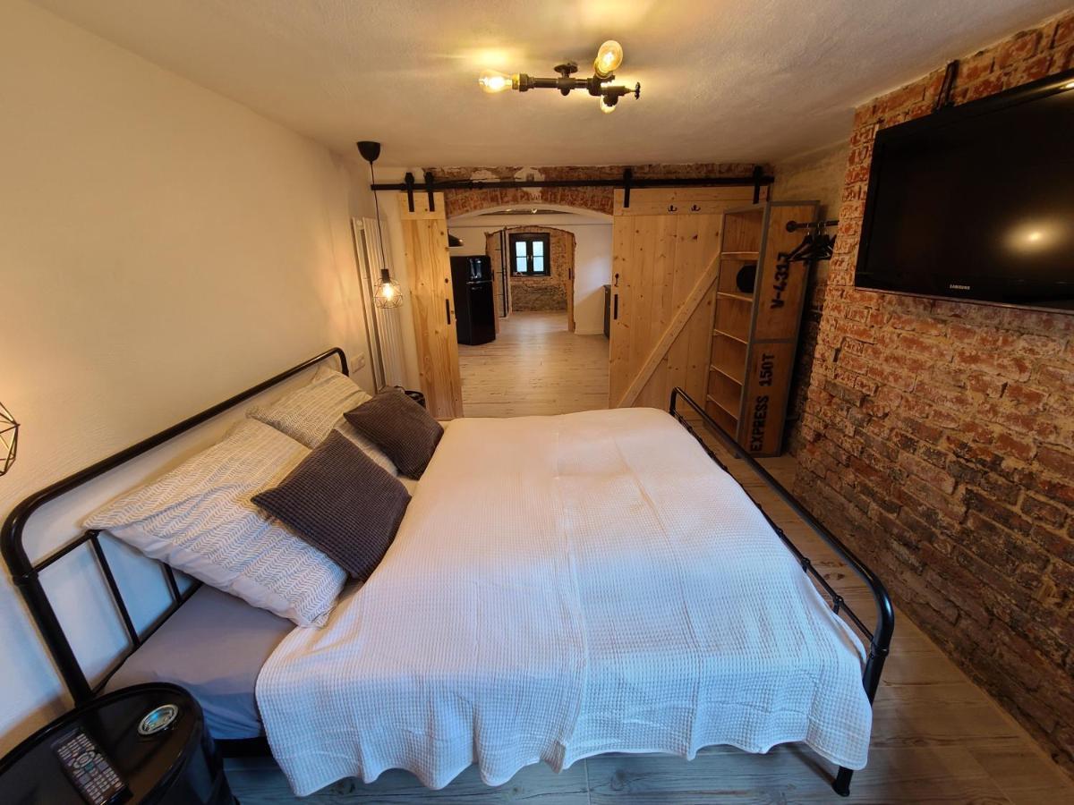 Apartment 22 - Zentrumsnah - Parkplatz Coburg Bagian luar foto