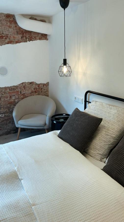 Apartment 22 - Zentrumsnah - Parkplatz Coburg Bagian luar foto