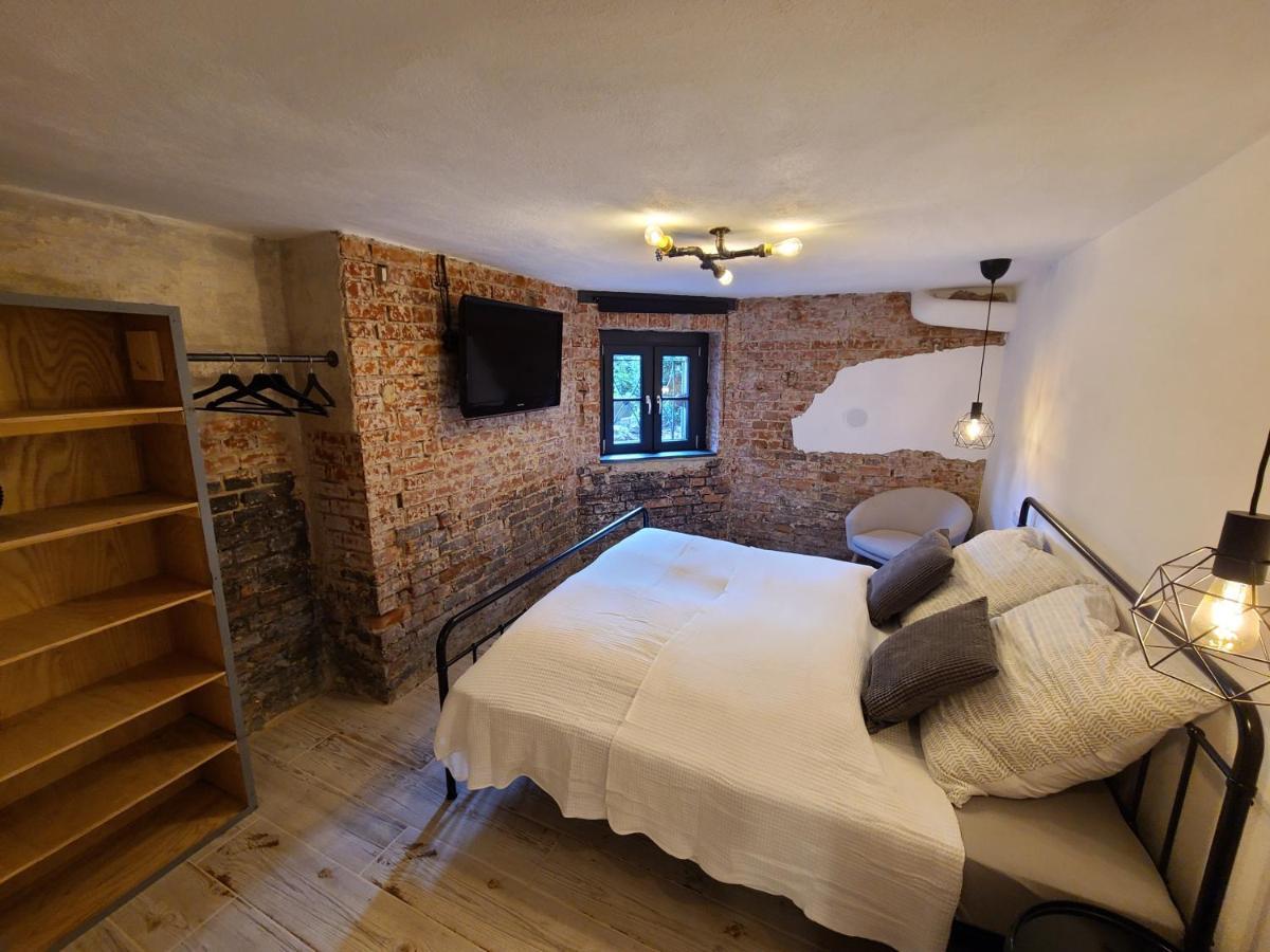 Apartment 22 - Zentrumsnah - Parkplatz Coburg Bagian luar foto